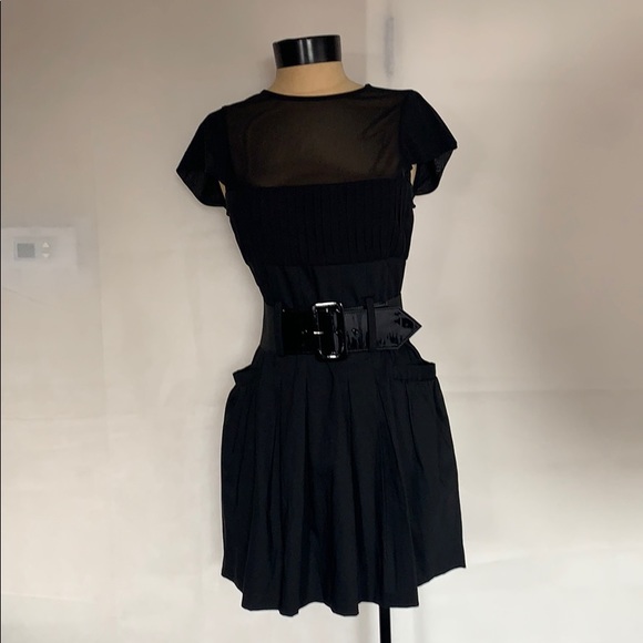 Alice + Olivia Dresses & Skirts - Alice + Olivia Mesh Wool Blend Belted Blk Dress 6